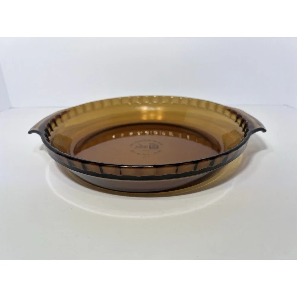 Baking dish / fluted pie‎ plate Anchor Hocking 10